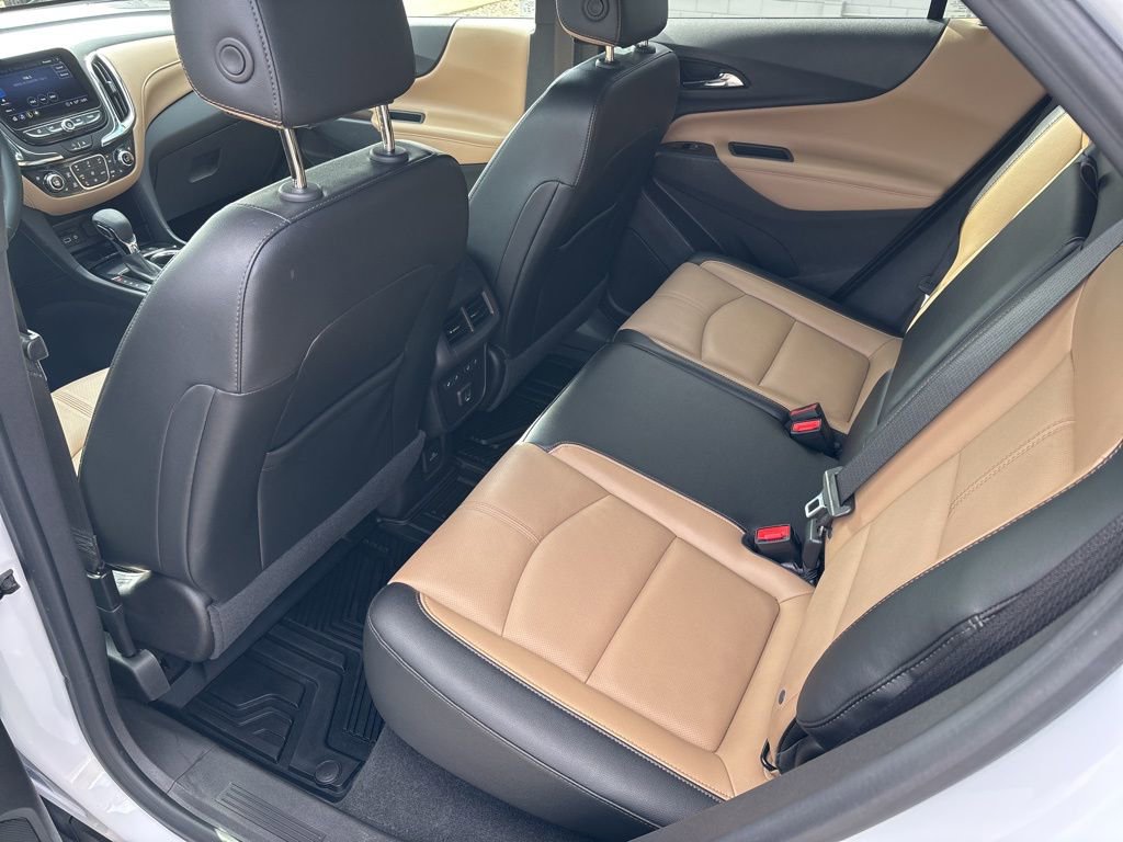 Used 2024 Chevrolet Equinox Premier image 13