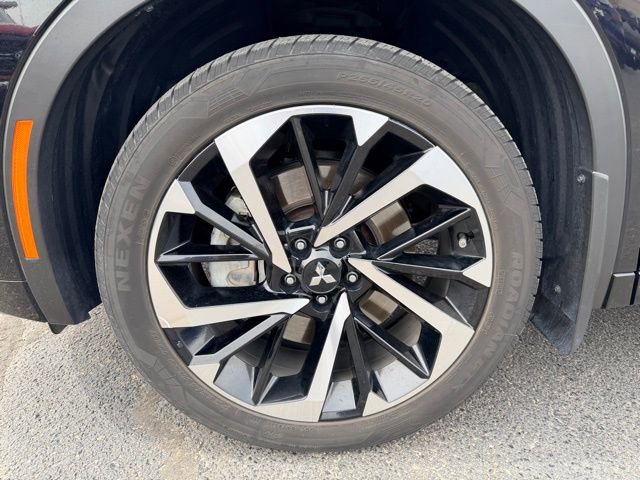 Used 2022 Mitsubishi Outlander SEL image 12