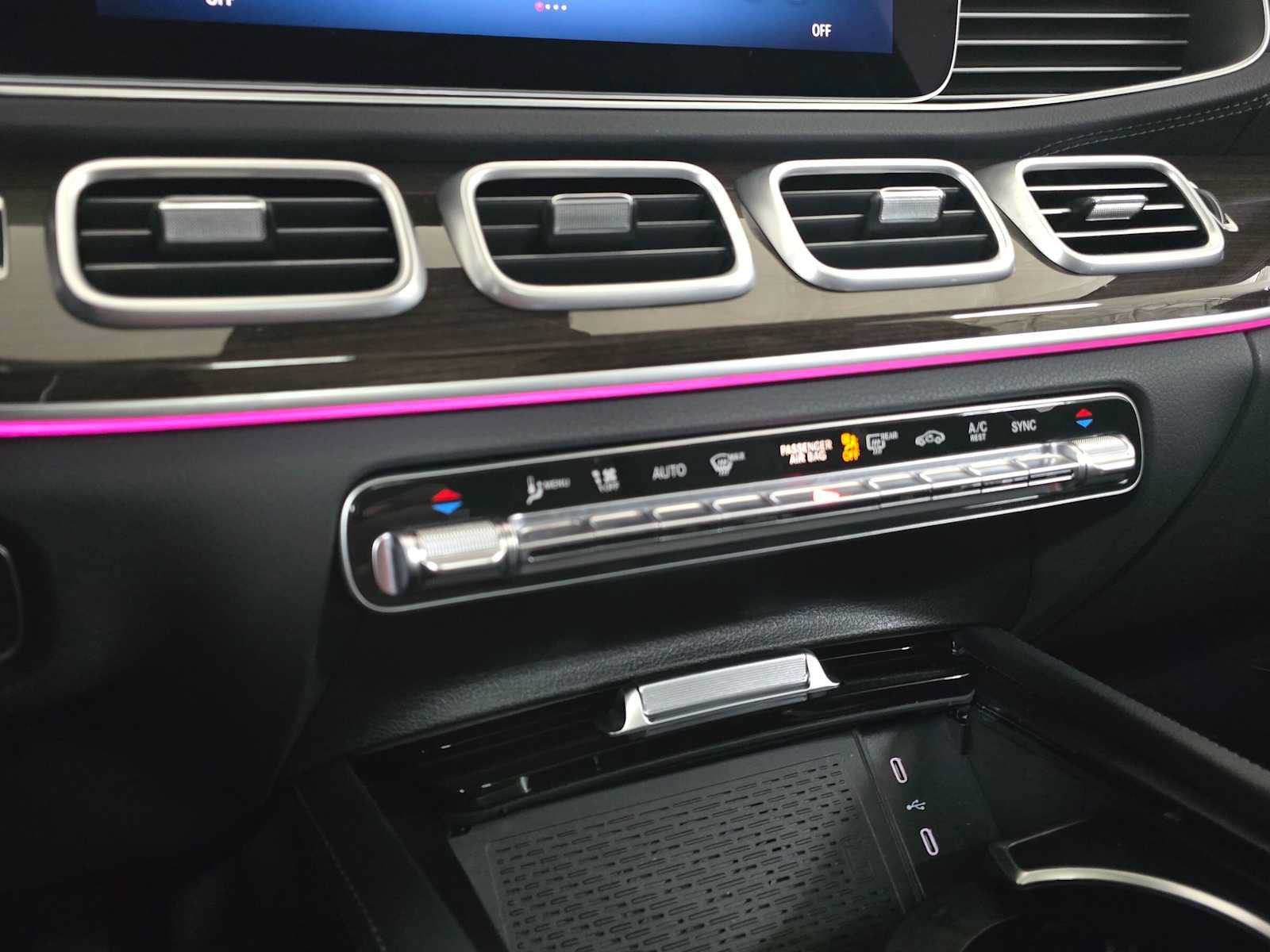 Certified 2026 Mercedes-Benz GLE 350 4MATIC image 32