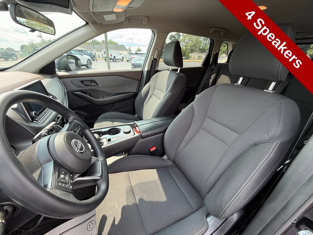Used 2023 Nissan Rogue S AWD/4WD image 14