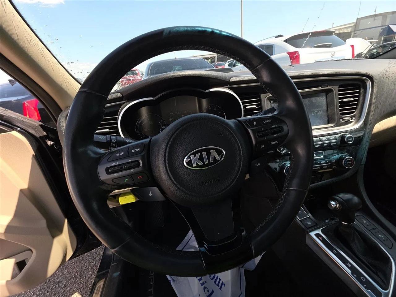 Used 2015 Kia Optima EX FWD image 16