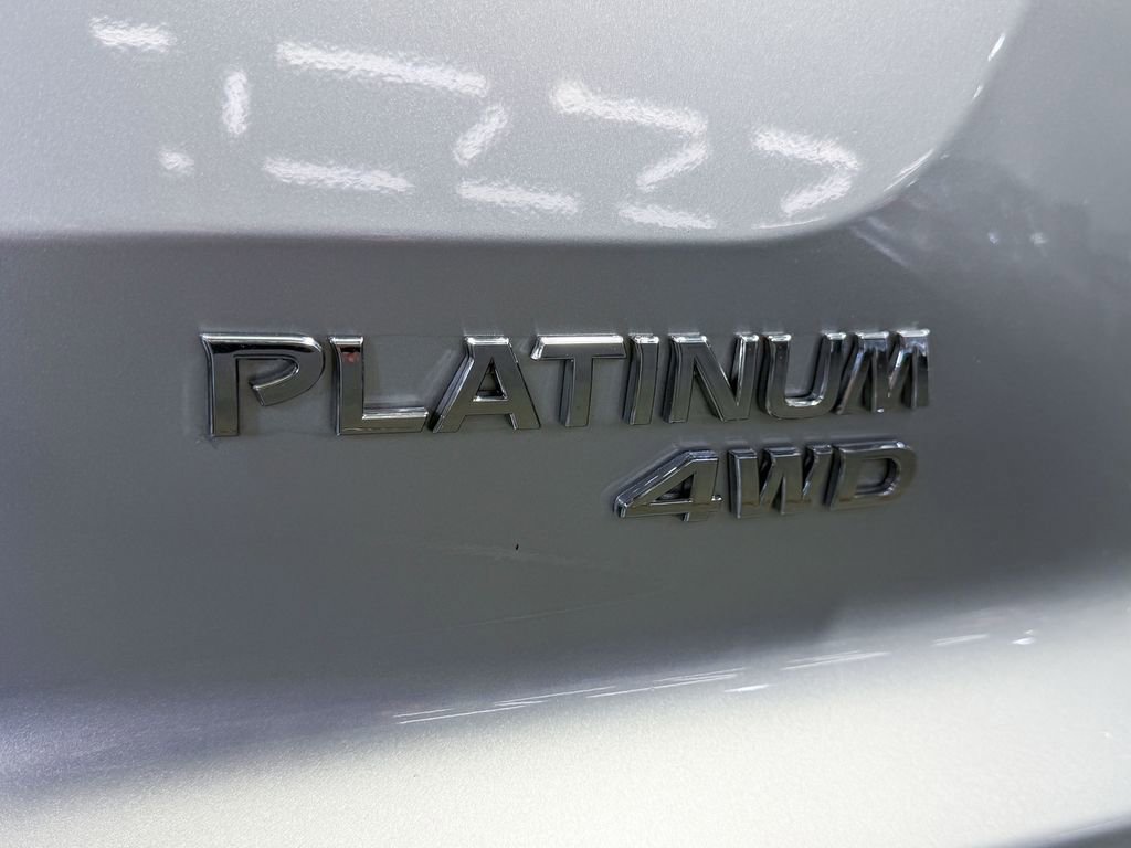 Certified 2024 Nissan Pathfinder Platinum w/ Cargo Package AWD/4WD image 9