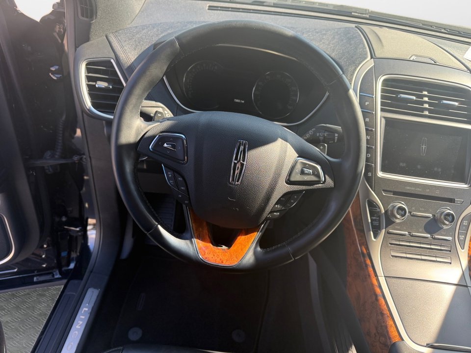 Used 2016 Lincoln MKX Select w/ Select Plus Package image 13