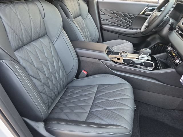 New 2026 Mitsubishi Outlander SEL Black Edition FWD image 37
