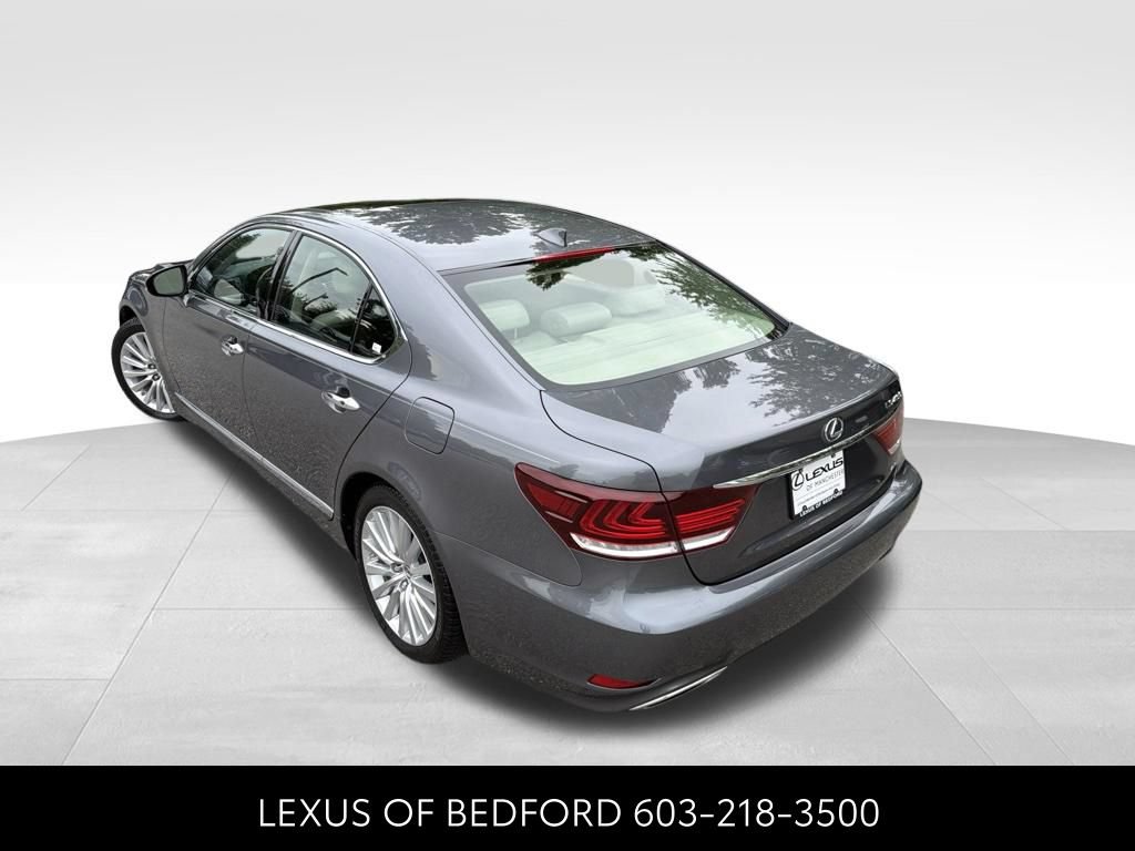 Used 2017 Lexus LS 460 AWD w/ Comfort Package image 4