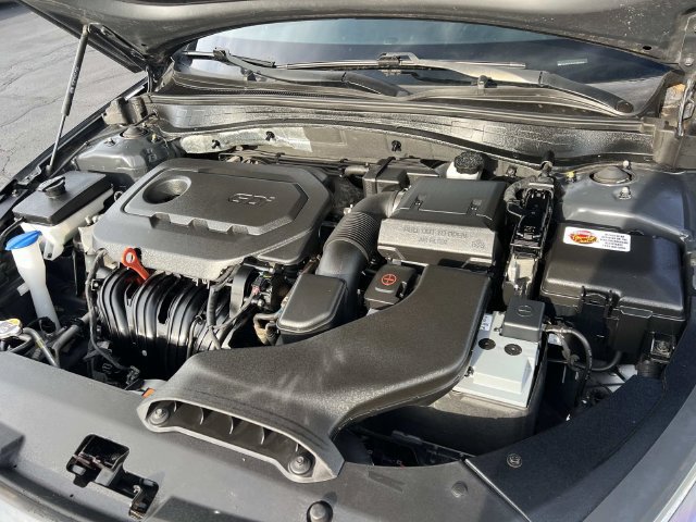 Used 2020 Kia Optima LX FWD image 10