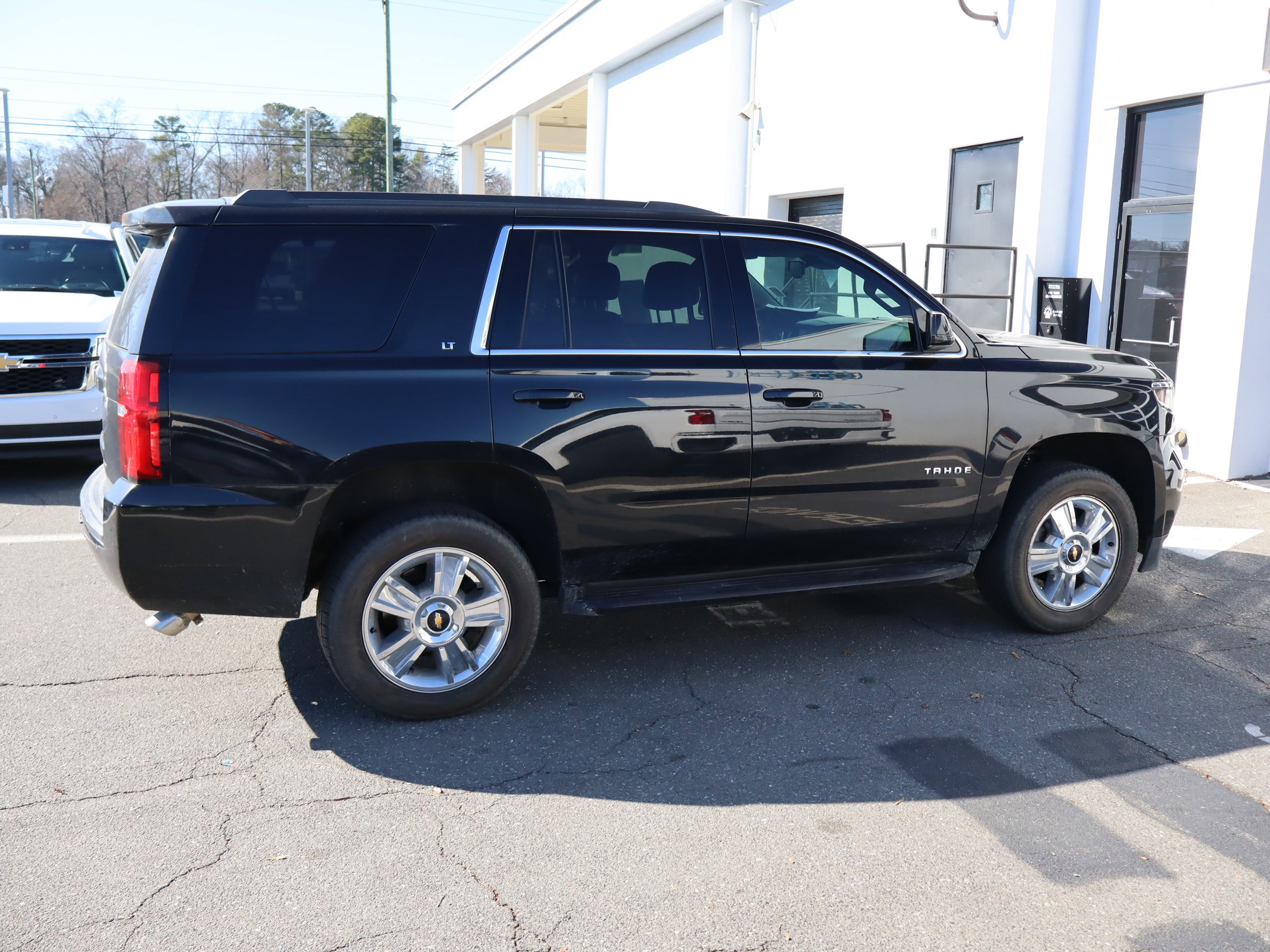 Used 2017 Chevrolet Tahoe LT image 11