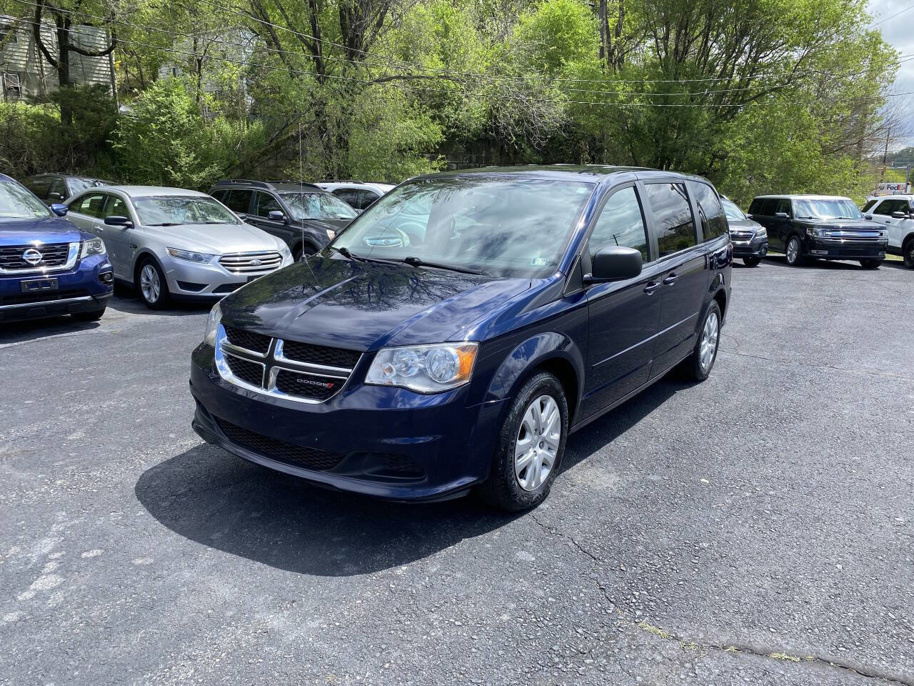Used 2016 Dodge Grand Caravan SE w/ Quick Order Package 29E SE