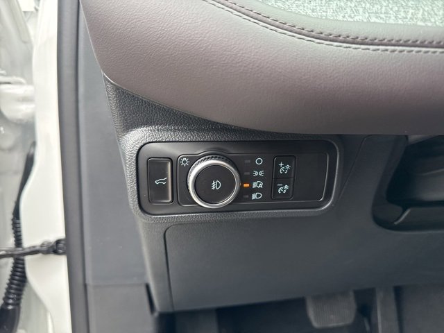 New 2026 Ford Explorer Platinum w/ LUX Leather Package image 23