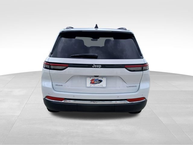 New 2026 Jeep Grand Cherokee Laredo X AWD/4WD image 4