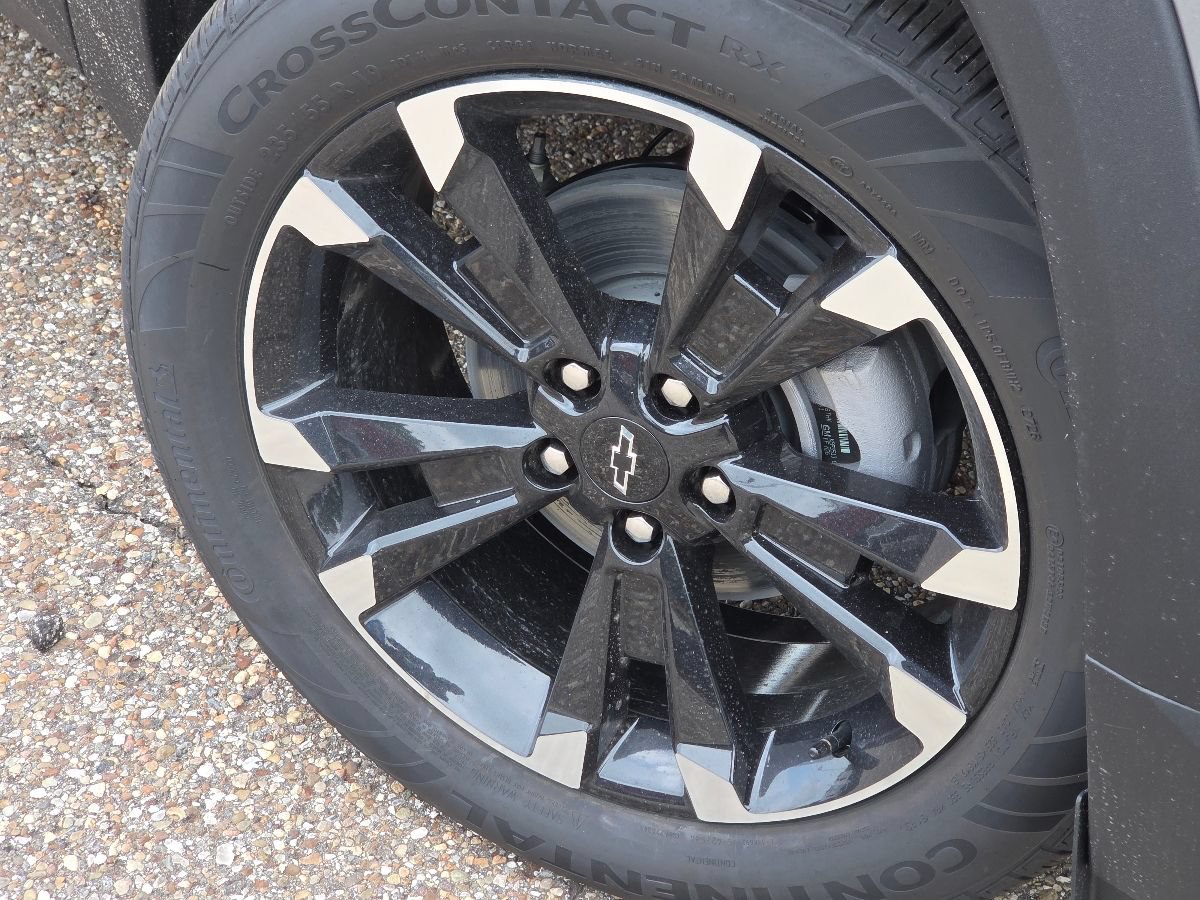 New 2027 Chevrolet Equinox RS FWD image 13