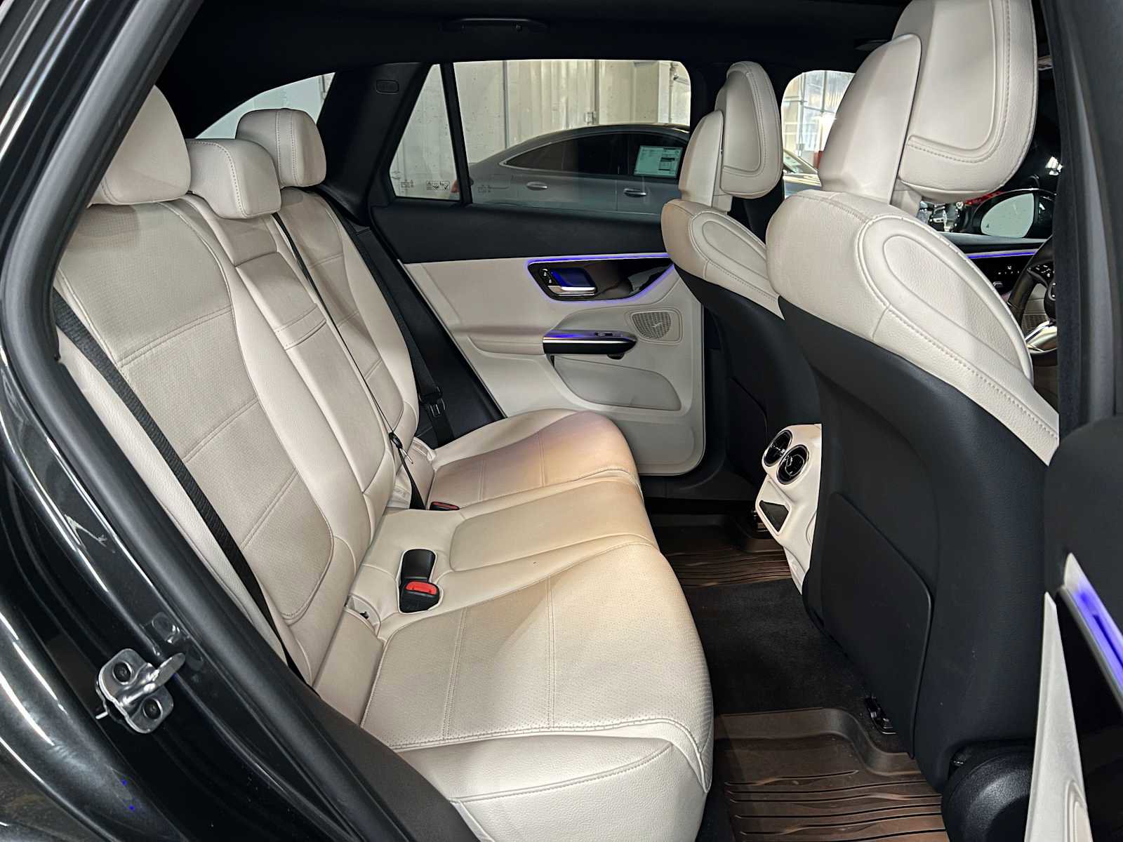 Certified 2026 Mercedes-Benz GLC 300 4MATIC image 13