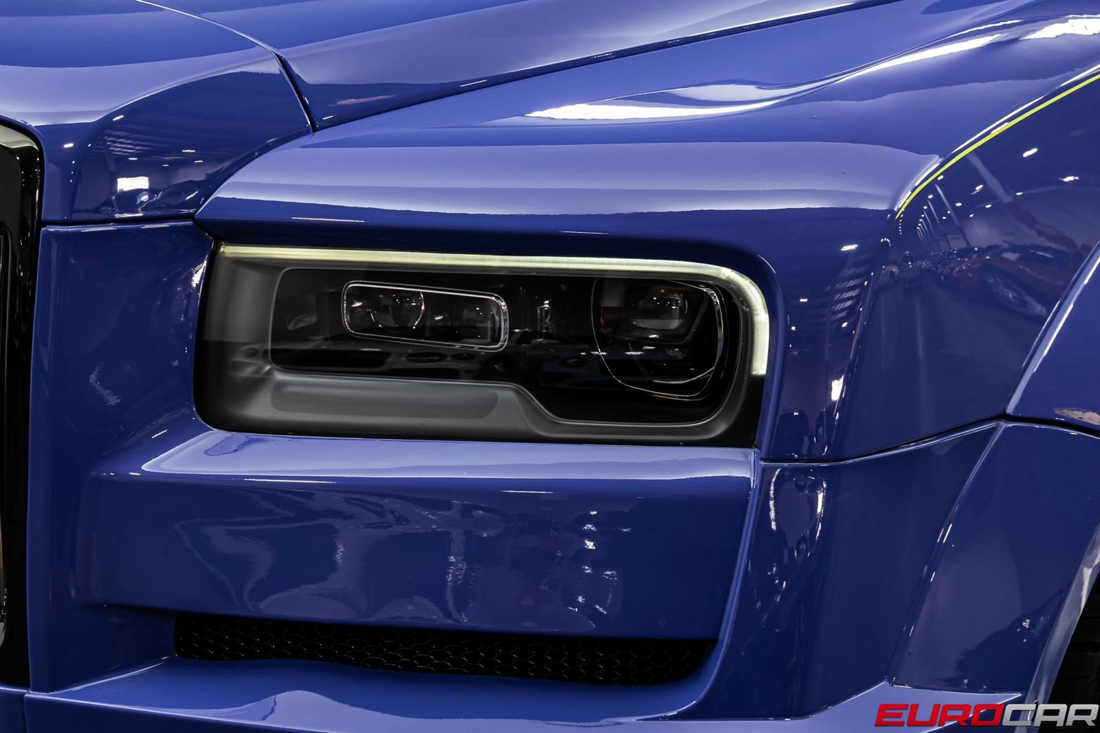 Used 2021 Rolls-Royce Cullinan Black Badge AWD/4WD image 12