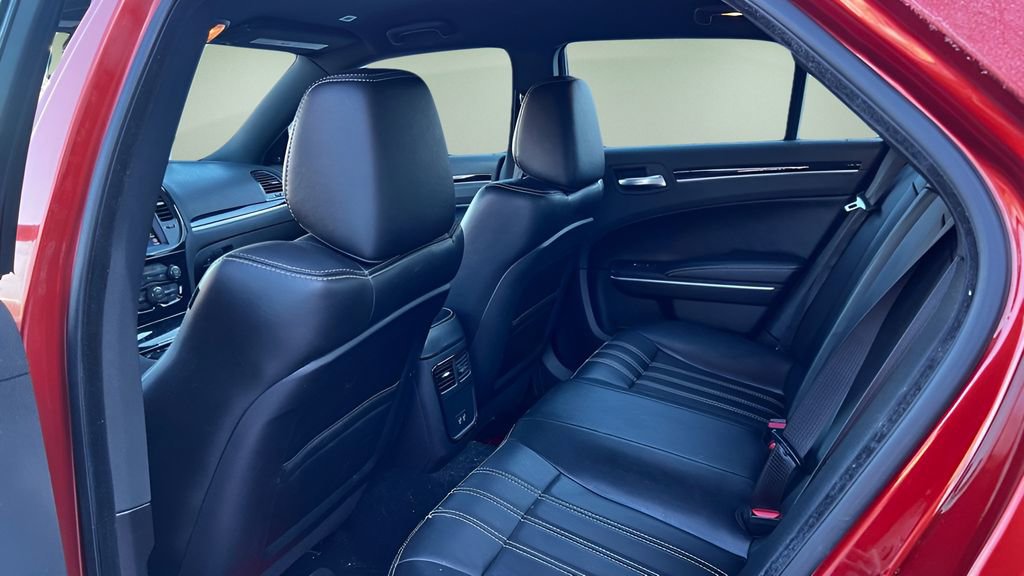 Used 2021 Chrysler 300 S image 17