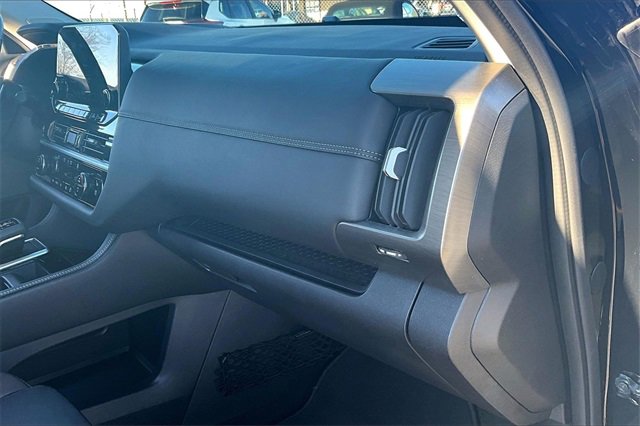 Certified 2025 Nissan Pathfinder Platinum w/ Cargo Package image 23