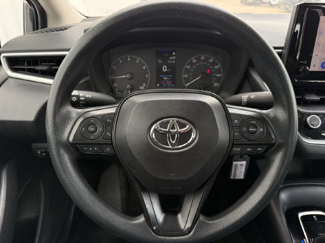 Used 2024 Toyota Corolla LE FWD image 13