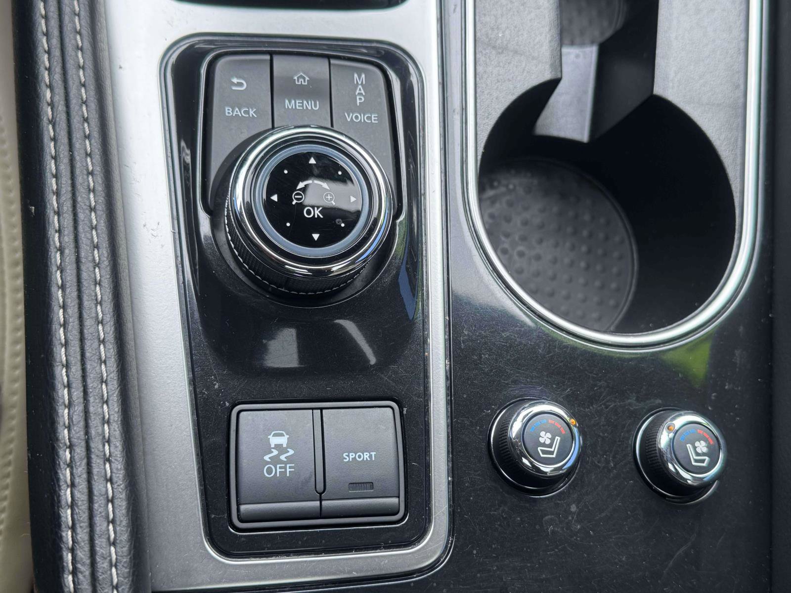 Used 2023 Nissan Maxima Platinum w/ Sport Mat Group image 32