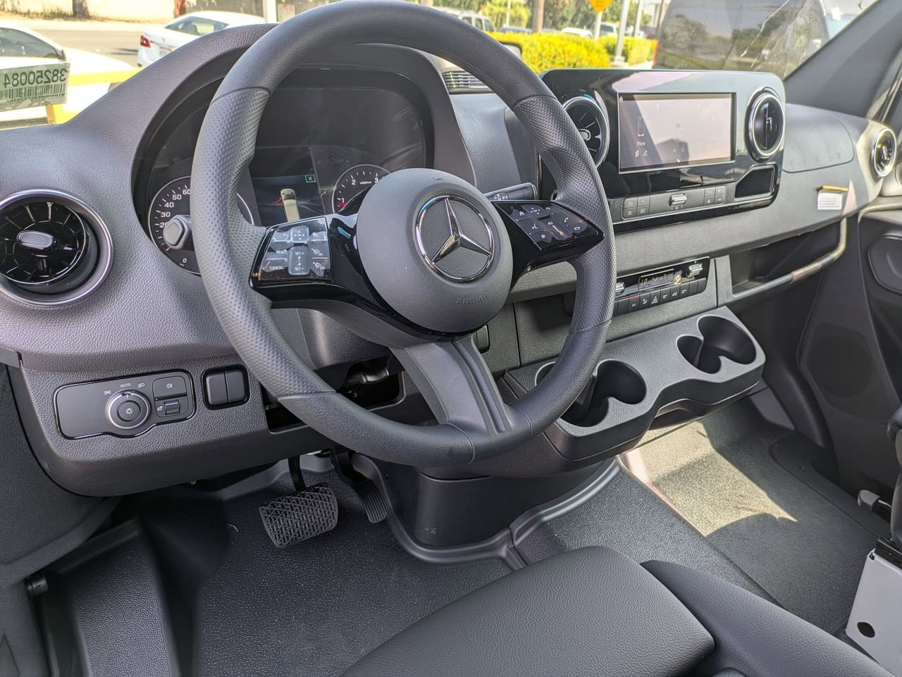 New 2025 Mercedes-Benz Sprinter 2500 image 5