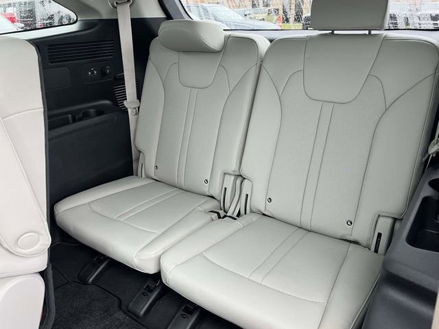 Used 2024 Kia Sorento SX Prestige image 17
