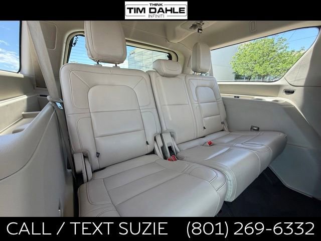 Used 2019 Lincoln Navigator L Reserve AWD/4WD image 22