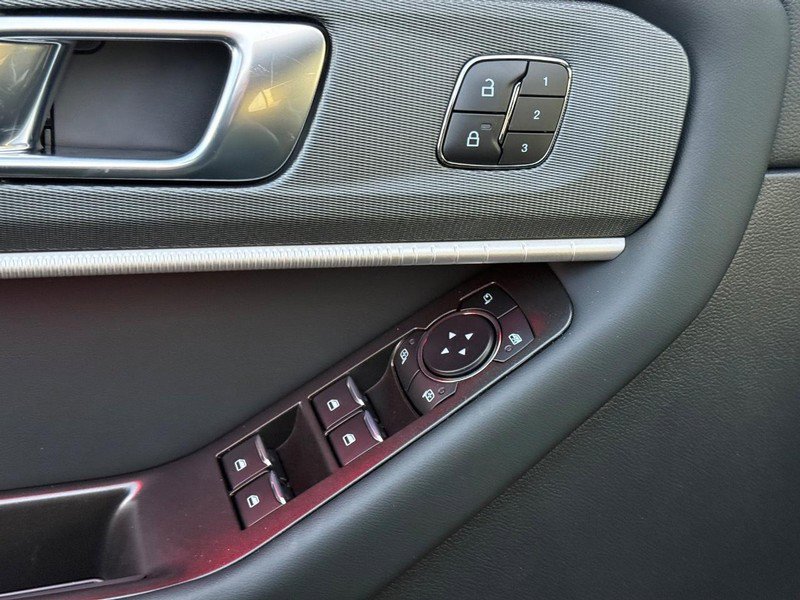 New 2026 Ford Explorer ST image 21