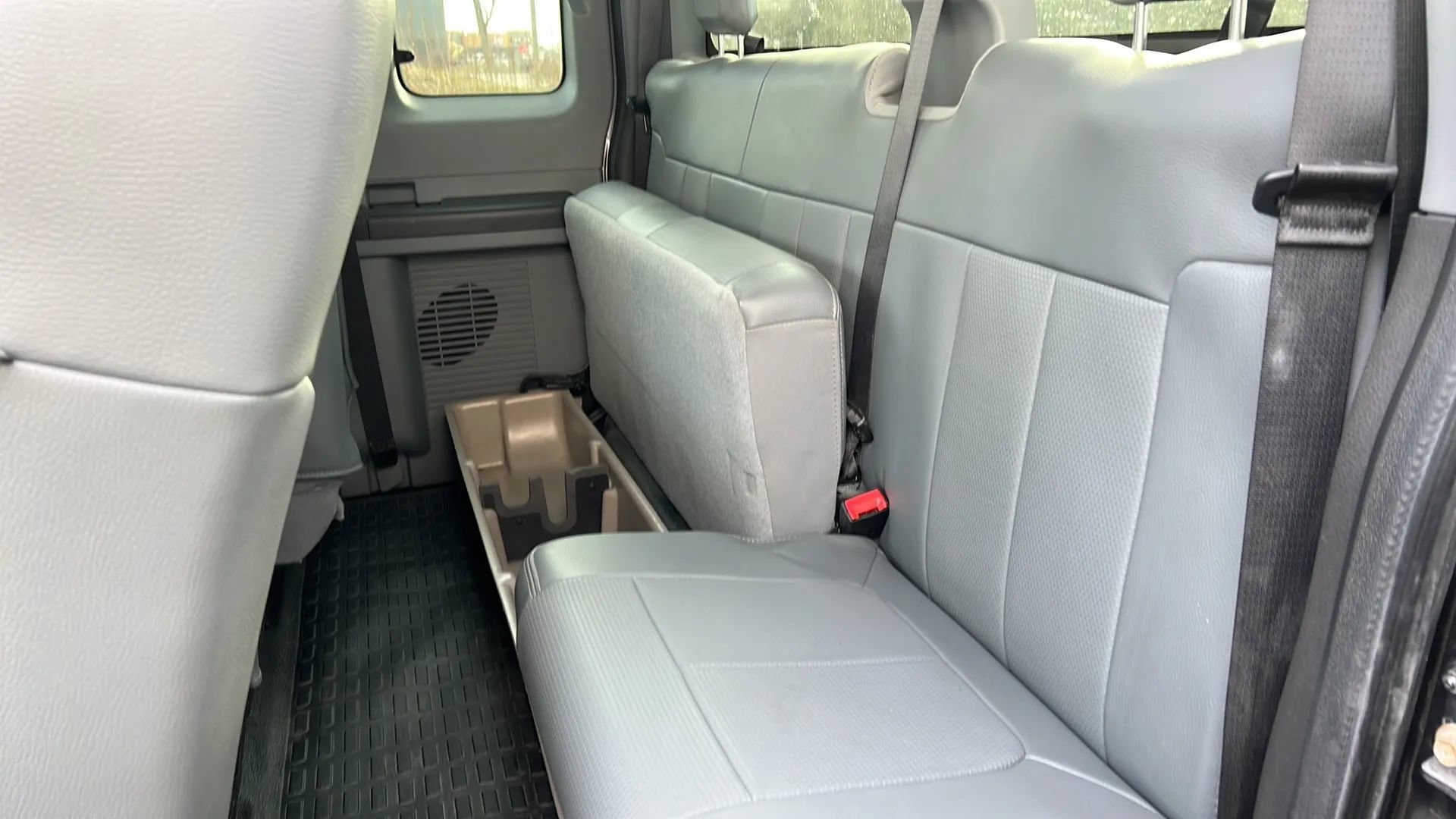 Used 2011 Ford F250 XL AWD/4WD image 11