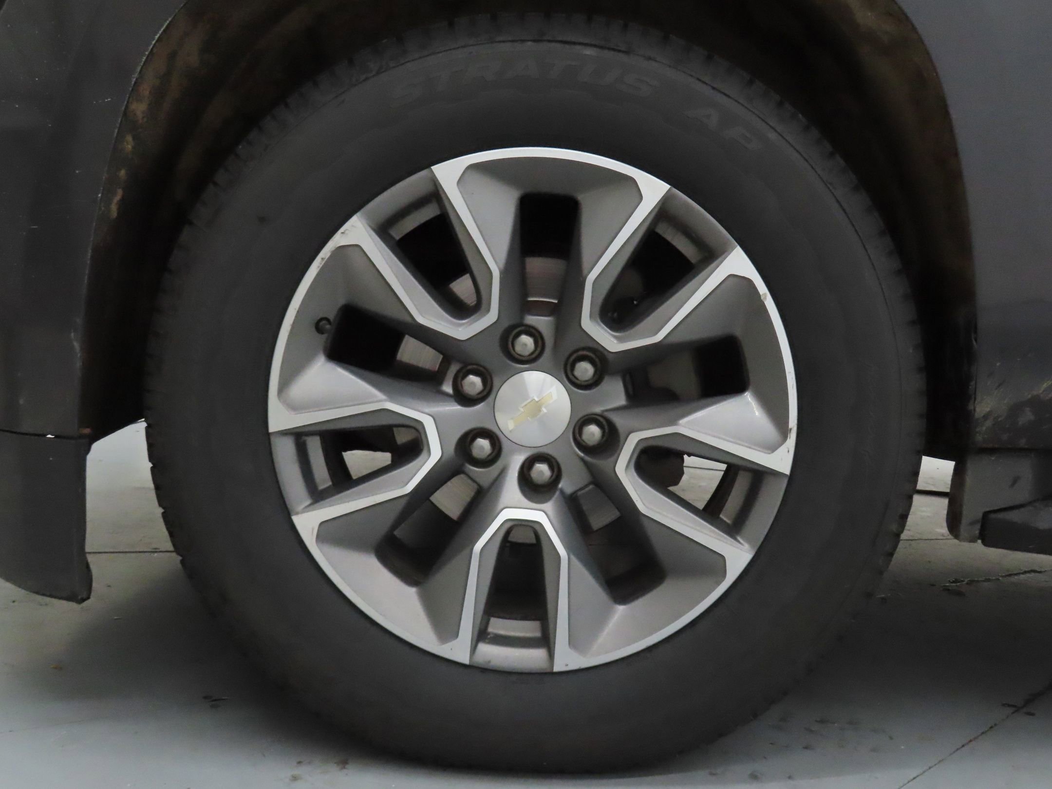 Used 2017 Chevrolet Suburban LT AWD/4WD image 23