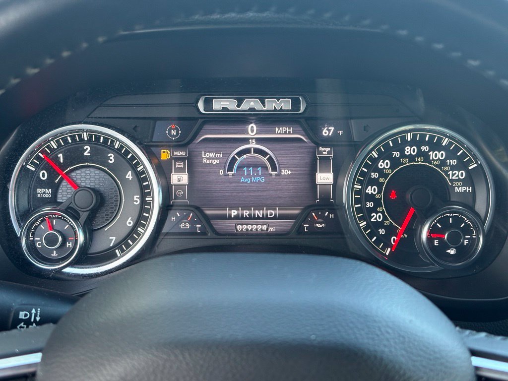 Used 2023 RAM 1500 Laramie AWD/4WD image 21