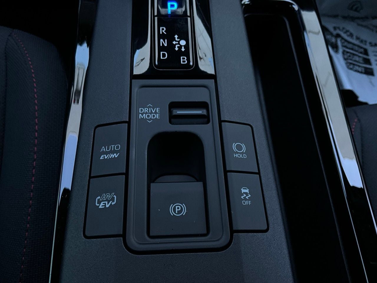 New 2026 Toyota Prius Plug-In Hybrid FWD image 20