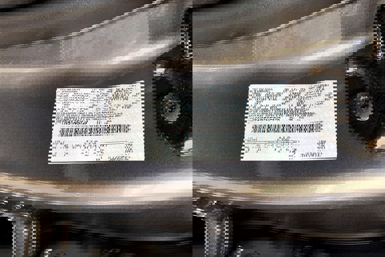 Used 2022 Ford F250 Lariat w/ Tremor Off-Road Package image 32