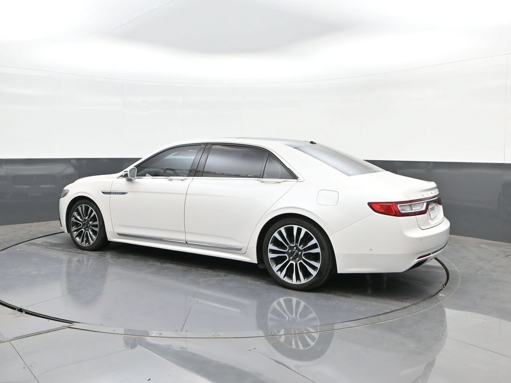 Used 2017 Lincoln Continental Reserve w/ Technology Package FWD image 5