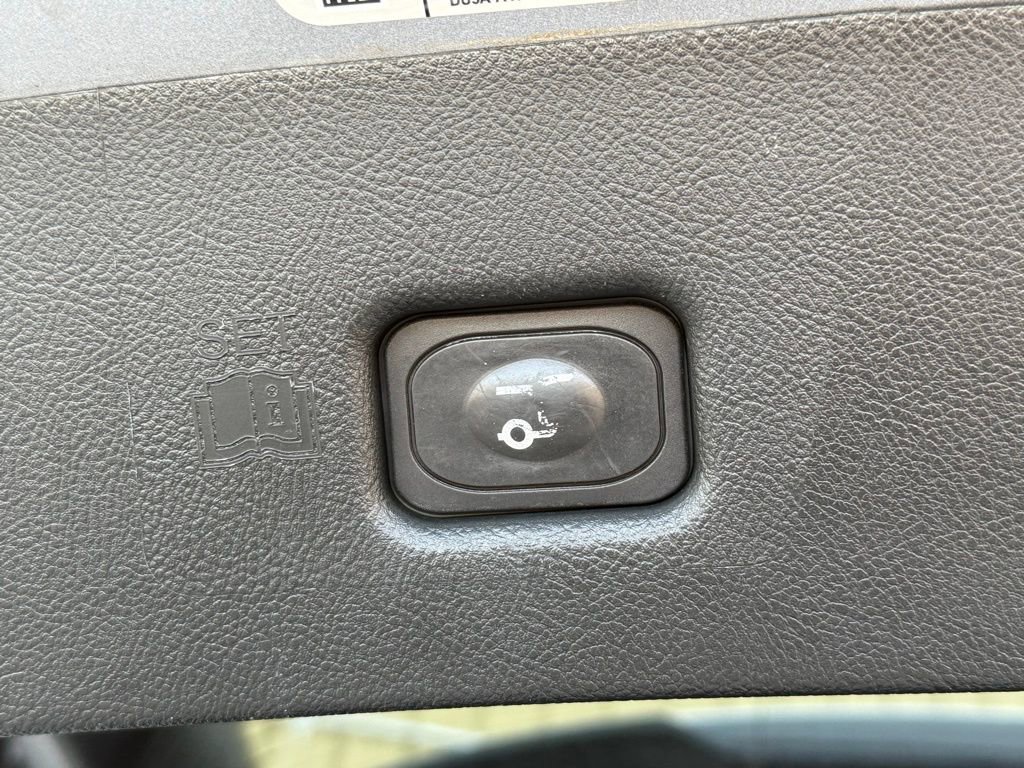 Used 2020 Lincoln Nautilus Black Label w/ Class II Trailer Tow Package AWD/4WD image 18