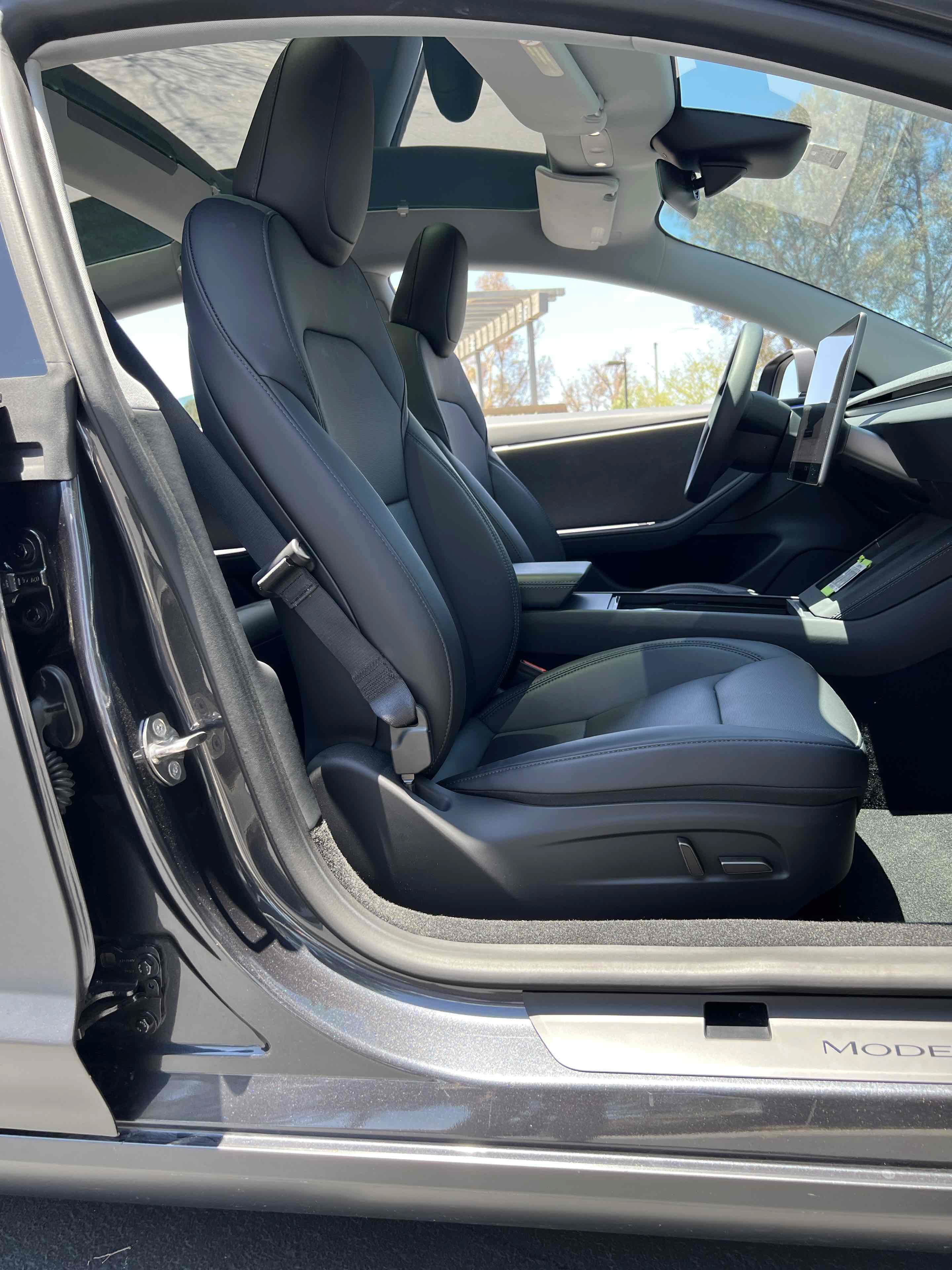 Used 2024 Tesla Model 3 Long Range RWD image 24