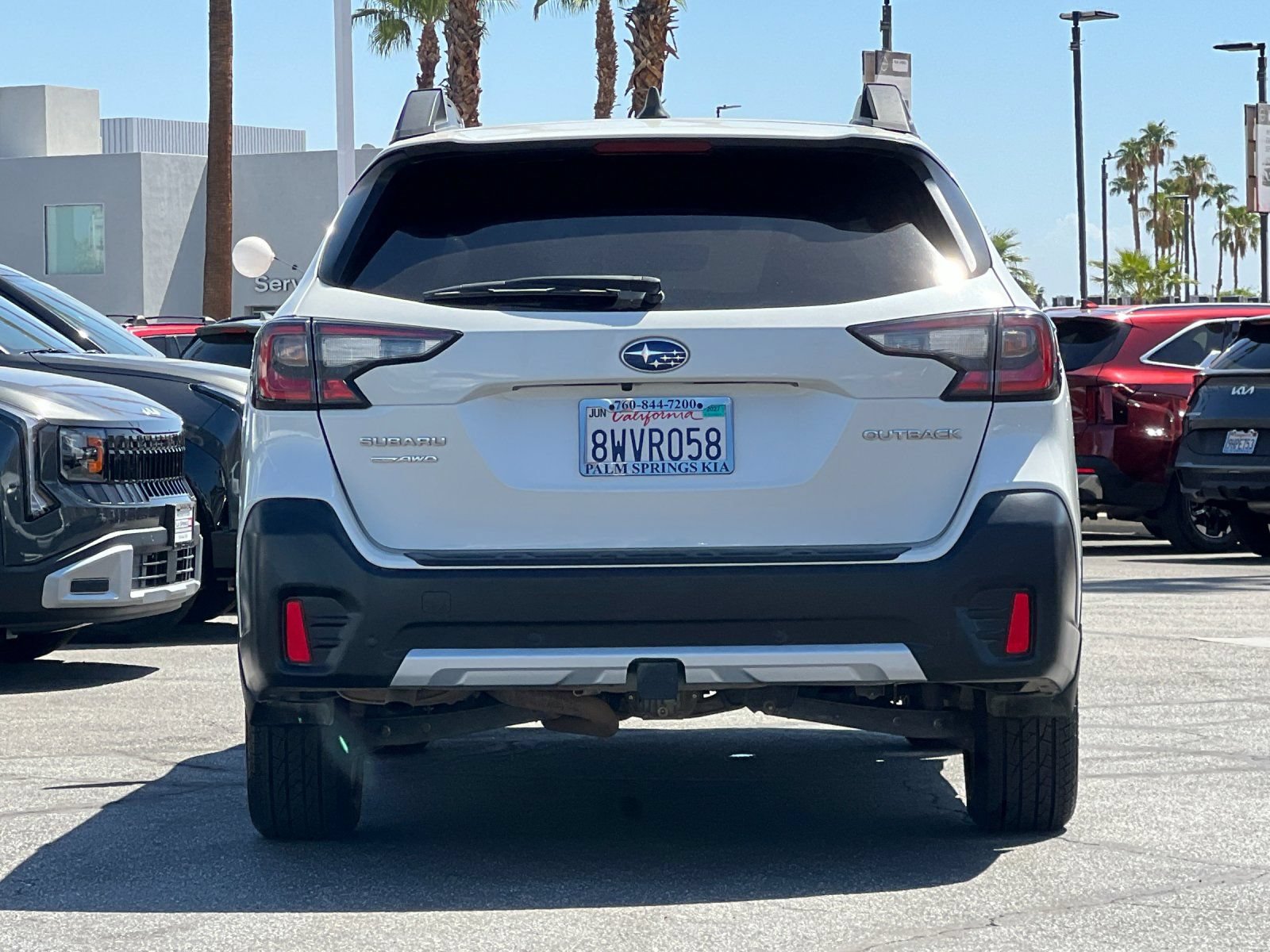 Used 2022 Subaru Outback Limited w/ Popular Package #2 AWD/4WD image 4