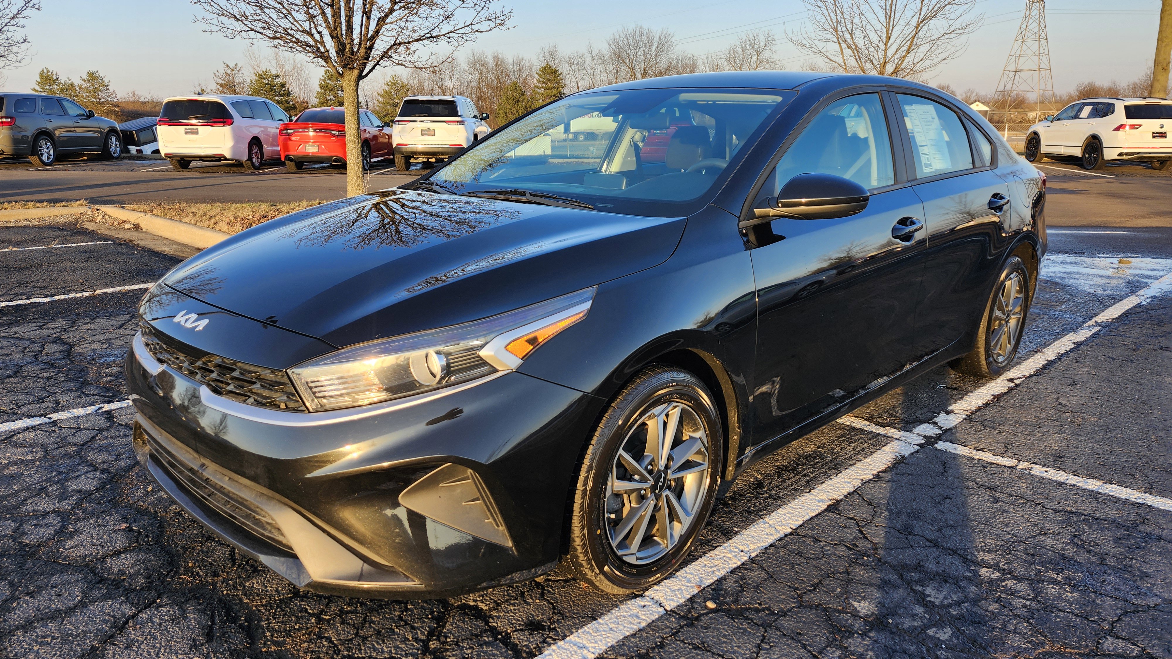 Used 2023 Kia Forte LXS image 11