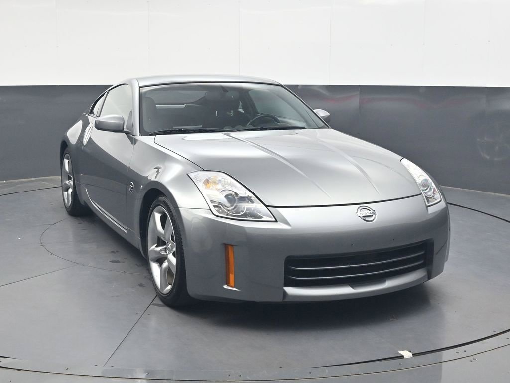 Used 2006 Nissan 350Z Enthusiast RWD image 2