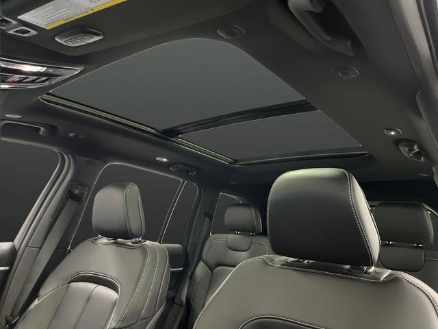 New 2026 Jeep Grand Cherokee Limited image 7