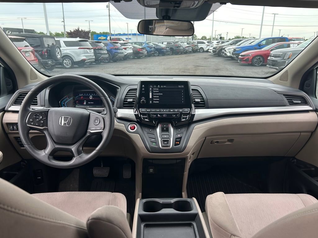 Used 2018 Honda Odyssey EX image 9