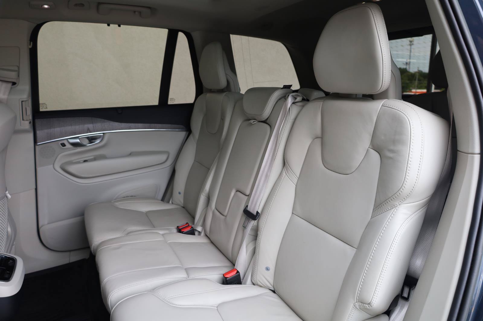 Used 2023 Volvo XC90 B6 Ultimate w/ Protection Package Premier AWD/4WD image 25