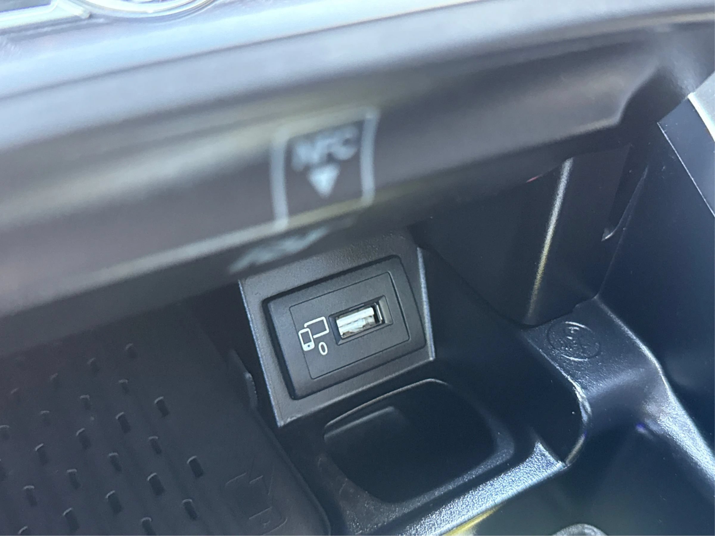 Used 2019 Mercedes-Benz E 450 Coupe image 40