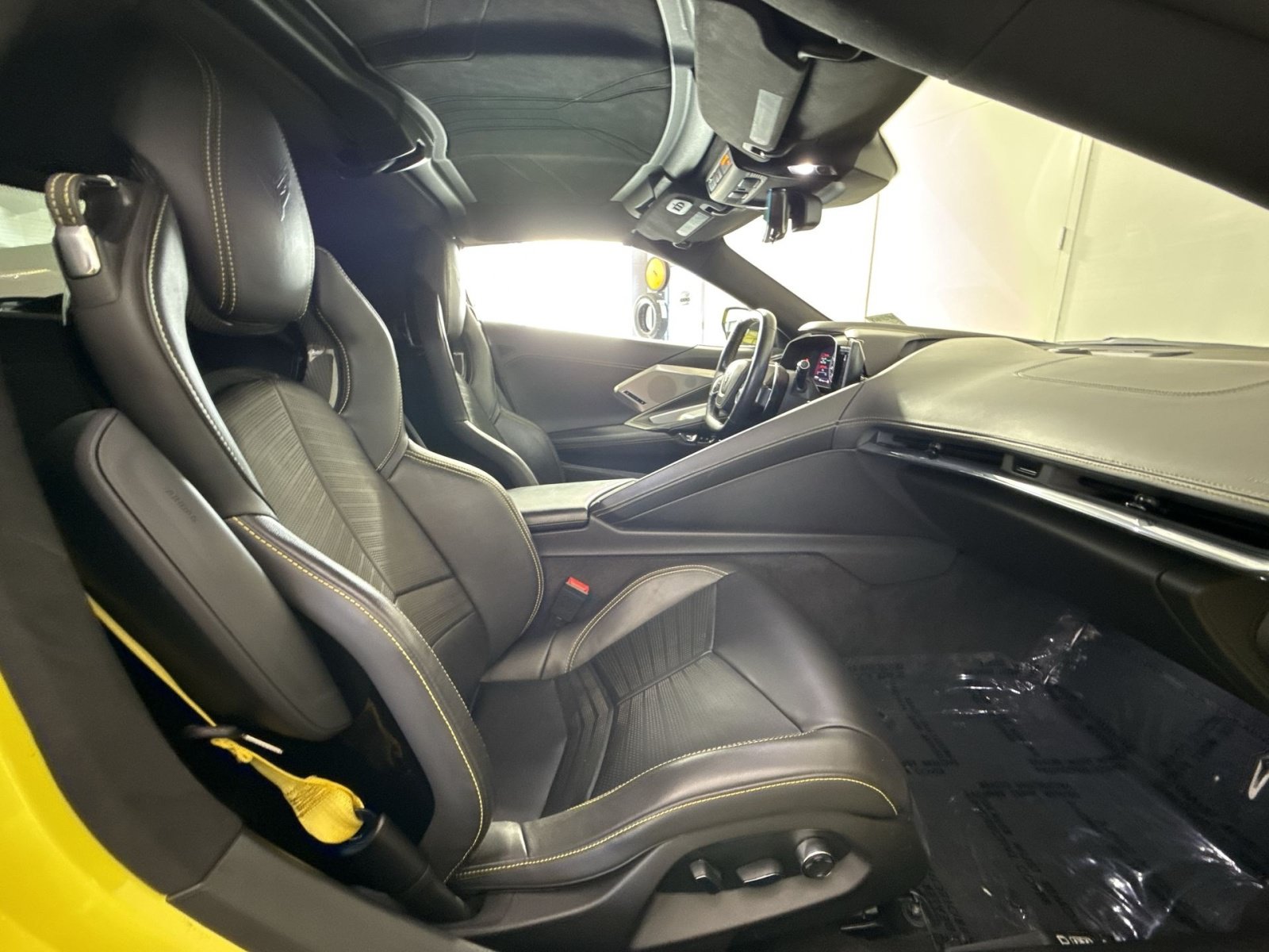 Used 2020 Chevrolet Corvette Stingray Premium Cpe w/ 3LT Preferred Equipment Group RWD image 27
