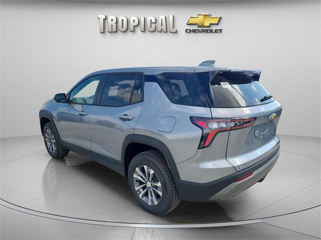 New 2026 Chevrolet Equinox LT image 3