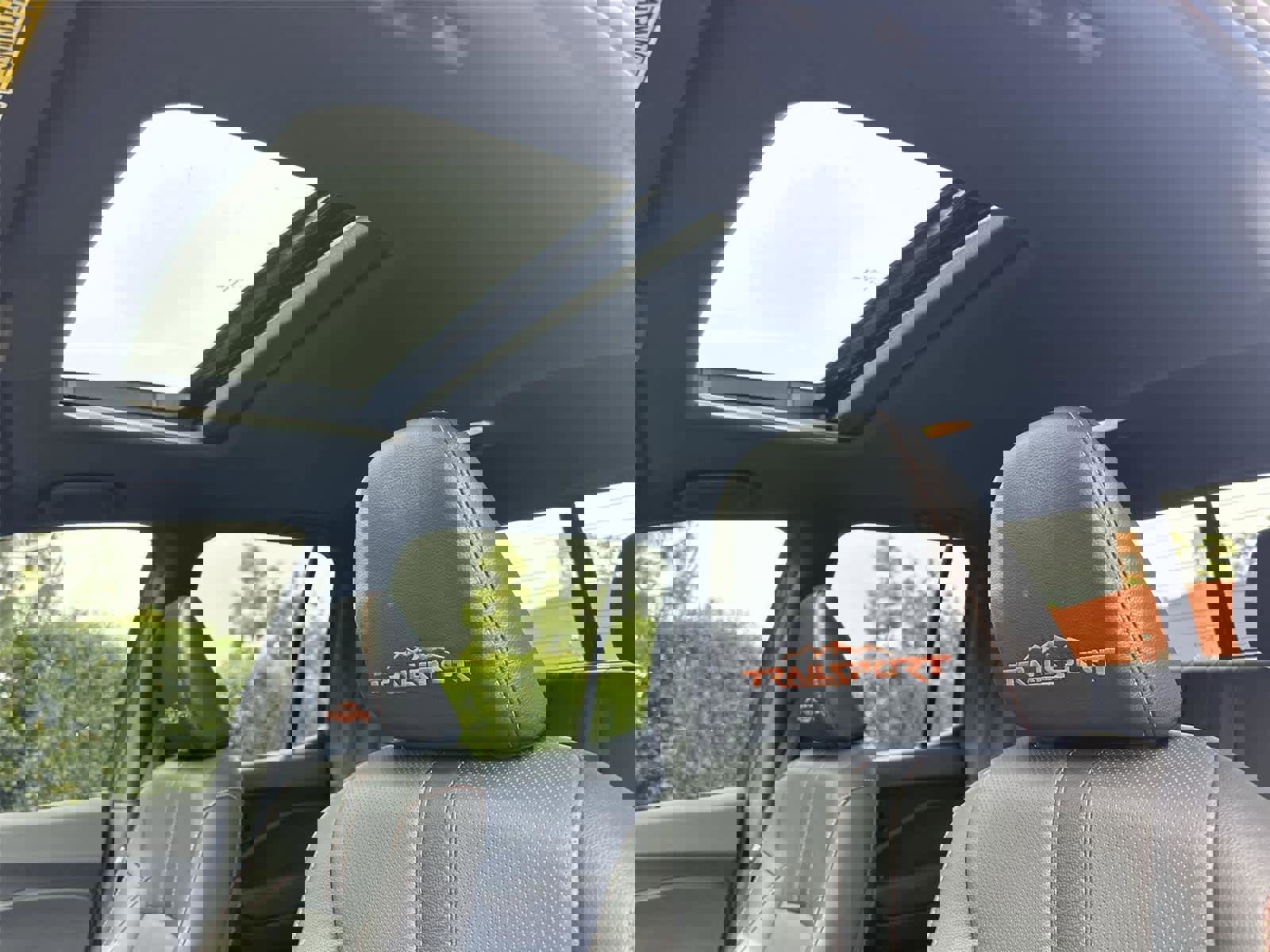 Used 2025 Honda Ridgeline TrailSport image 32