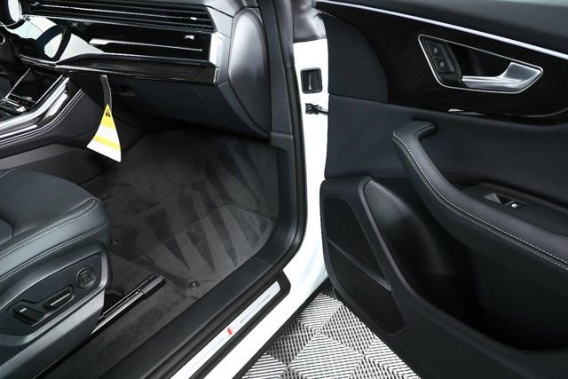 New 2026 Audi Q8 Premium Plus AWD/4WD image 27
