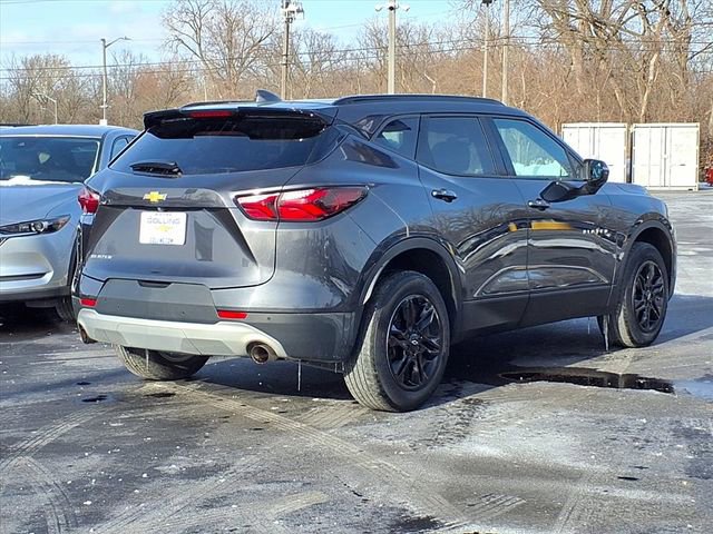 Used 2022 Chevrolet Blazer LT image 2