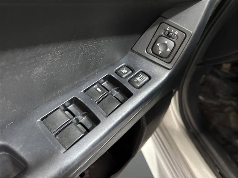 Used 2016 Mitsubishi Lancer ES image 21