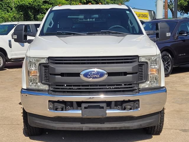 Used 2018 Ford F350 XL w/ Power Equipment Group AWD/4WD image 2