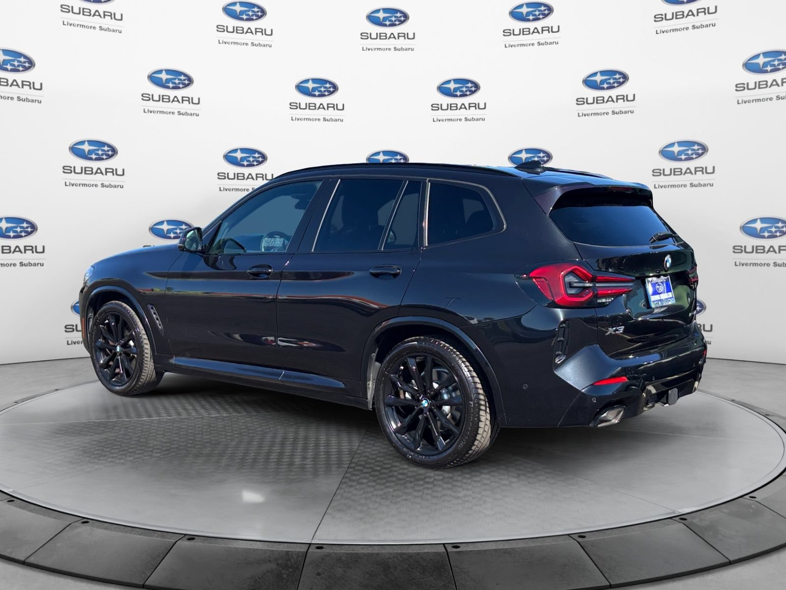 Used 2023 BMW X3 xDrive30i w/ M Sport Package AWD/4WD image 3