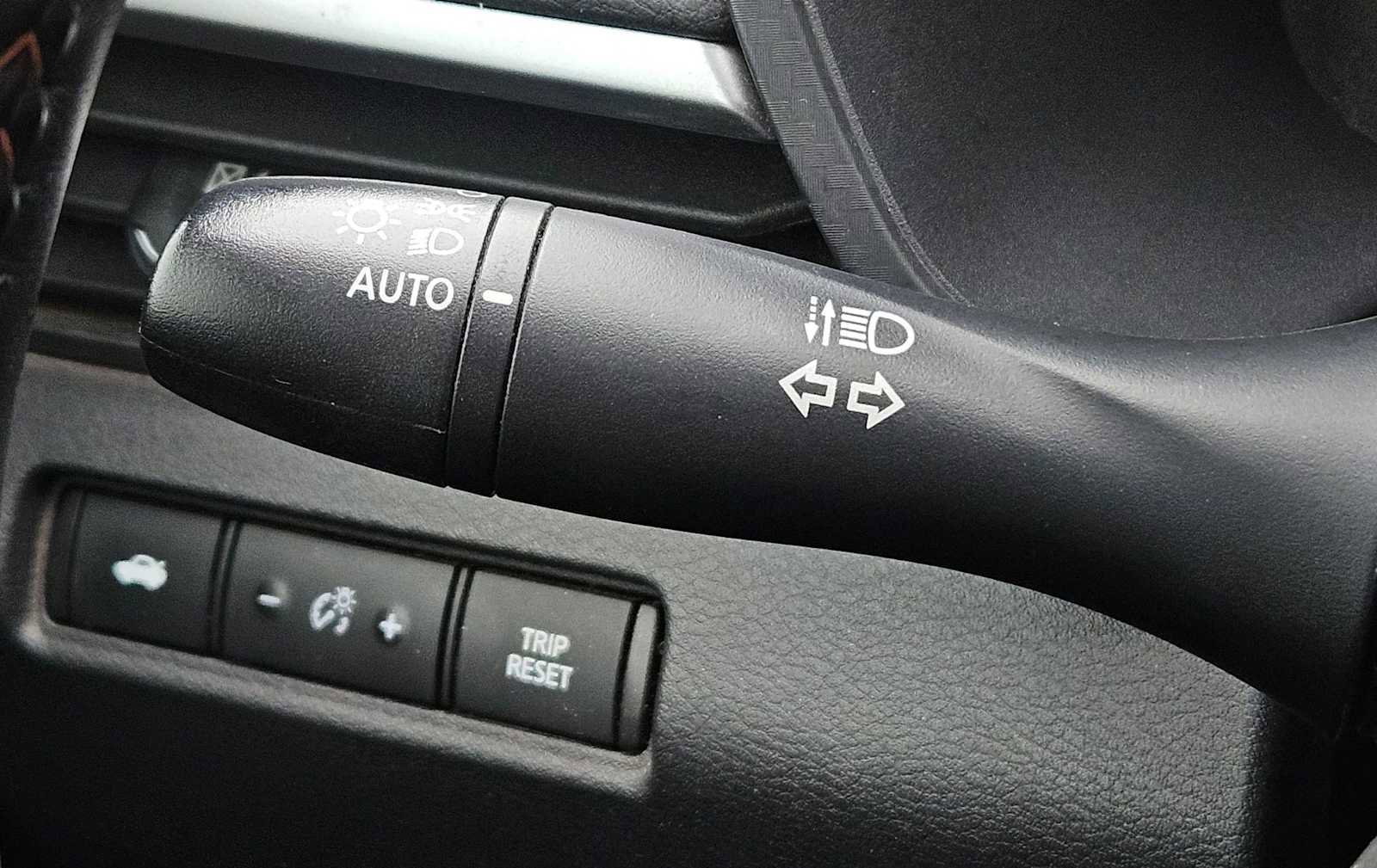 Used 2021 Nissan Altima 2.5 SR w/ SR Premium Package FWD image 17