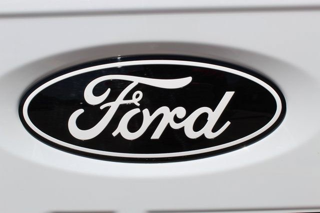 Used 2024 Ford F150 Lariat image 11